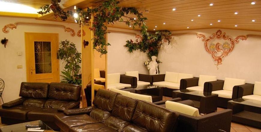 Albergo Genziana San Vigilio Di Marebbe Esterno foto